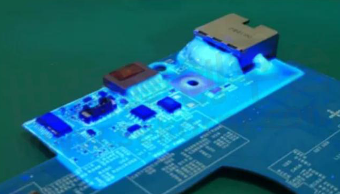 BMS電池系統三防膠水.png